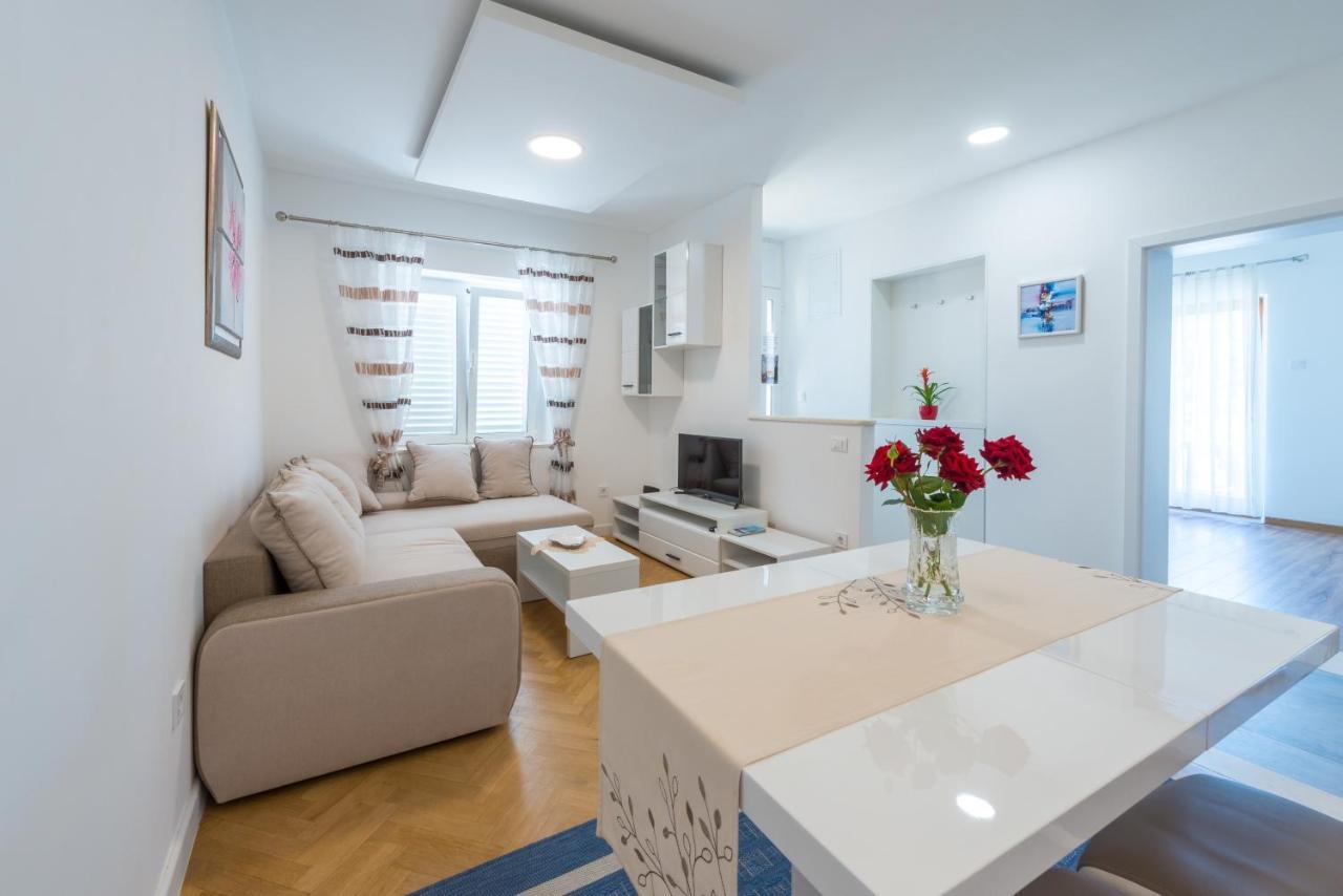 Apartments Lucija Dubrovnik Bagian luar foto